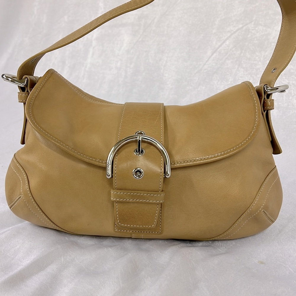 Authentic vintage Coach Shoulder Bag GUC